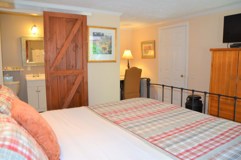 Country Lodge - Cornwall Inn