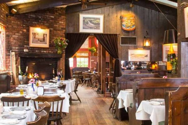 Fife & Drum Restaurant interior